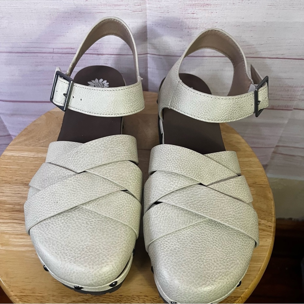 Yellow Box‎ Rethel Flatform Clogs Size 8.5 - Picture 3 of 9